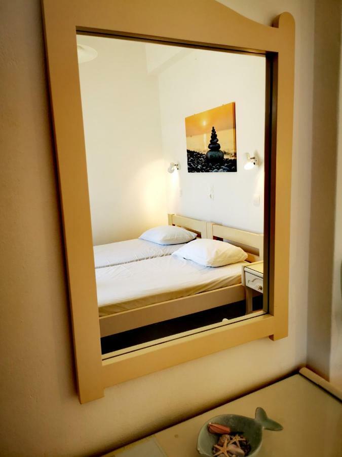 Oasis Studios โลการาส ภายนอก รูปภาพ
